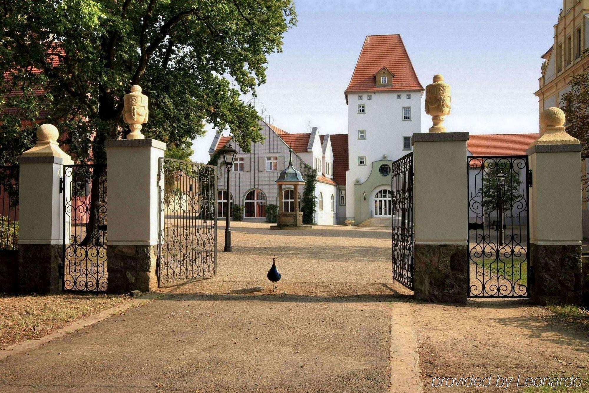 Schloss Und Gut Liebenberg ภายนอก รูปภาพ